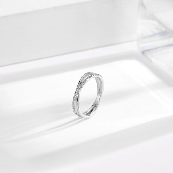 Damenschmuck Temperament Kreuz Diamant Titan Stahlring Weibliches Nischendesign High-End Edelstahlring Net Red Tide Schmuck_voghion.com