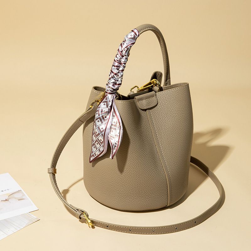 Borsa a secchiello in pelle Borsa a cestino alla moda Borsa a tracolla singola con tracolla Design di nicchia femminile Borsa a mano per le donne_voghion.com