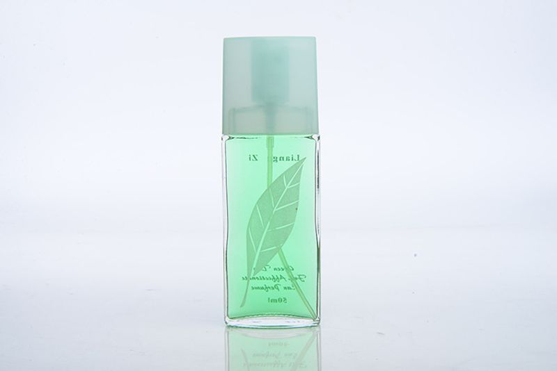 Nuovo profumo caldo Profumo al tè verde Profumo da donna Fragranza duratura Profumo fresco 50 ml_voghion.com