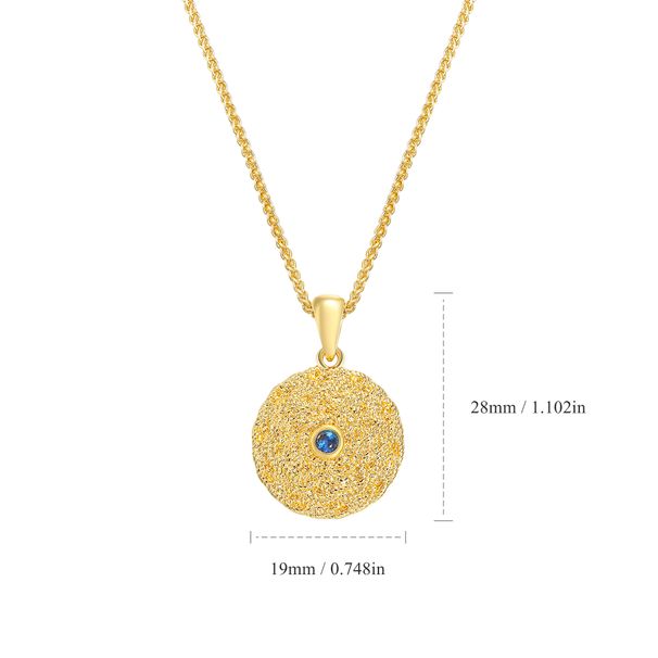 Damenschmuck – Geometrische Halskette mit rundem Anhänger und Zirkoniasteinen, Hip-Hop-Stil, vergoldetes Kupfer, trendiges Statement-Stück_voghion.com