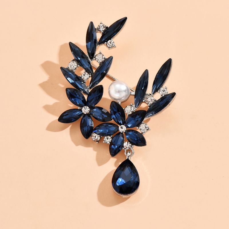 Elegant og eksklusiv moderigtig ny blå krystal brystblomst, alsidig perlebroche, beklædningstilbehør, gaver_voghion.com