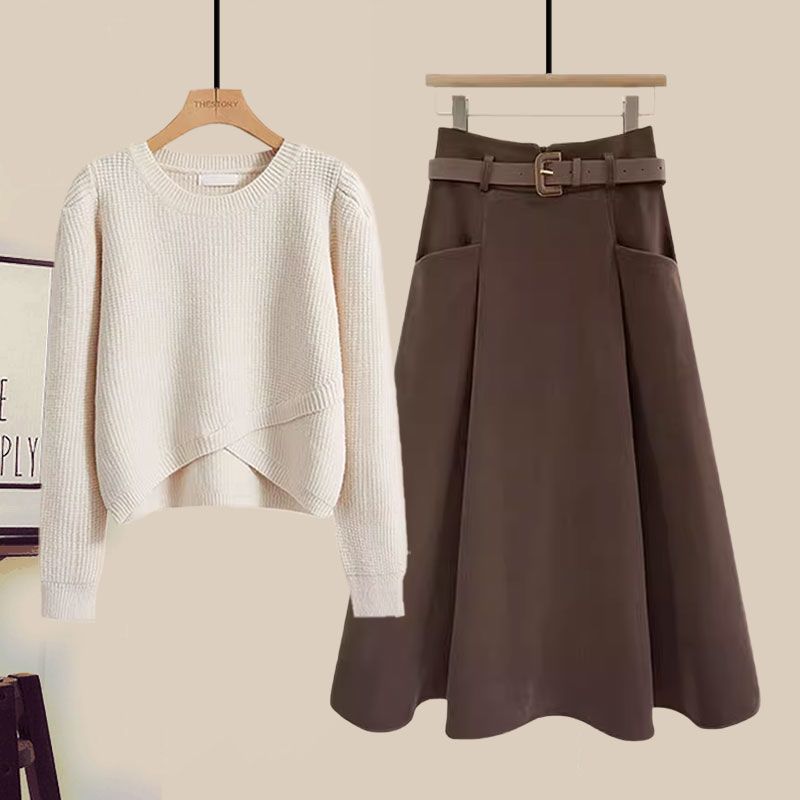 Vêtements pour femmes Automne et hiver Costumes pour femmes Nouveau style Pull tricoté Vêtements d'extérieur Gilet haut de gamme Jupe mince Costume trois pièces_voghion.com