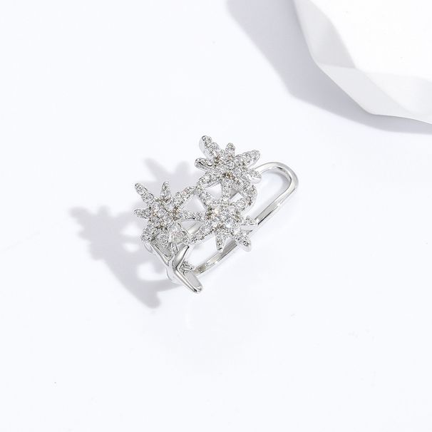 Orecchini di nicchia europei e americani con micro zirconi intarsiati, a forma di stella a otto punte, non forati, con clip per orecchio in rame e scritta "Rice Word"._voghion.com