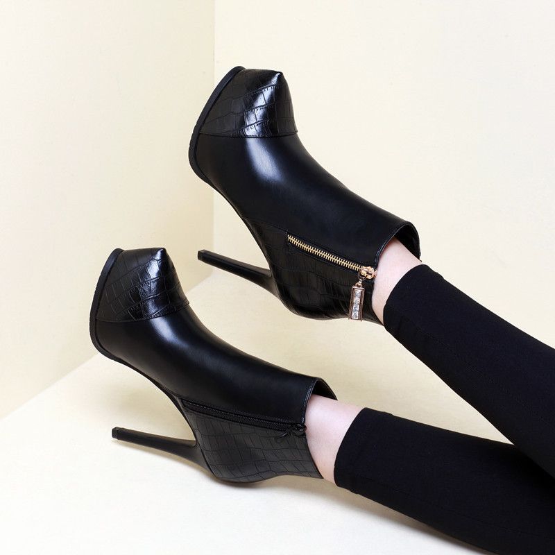 Geschikt voor alle seizoenen 2025 Herfst Winter Nieuwe superhoge enkellaarsjes voor dames, Stiletto waterdichte platform patchwork laarzen, Model 666-8_voghion.com
