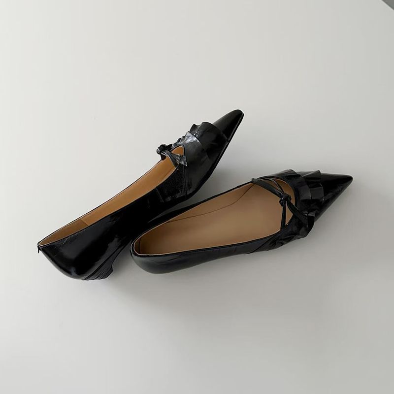 Schaffell-Version Design Nische Spitz Gekräuselt Flach Mund Echtleder Slip On Vielseitige Flache Schuhe Einzelschuhe_voghion.com