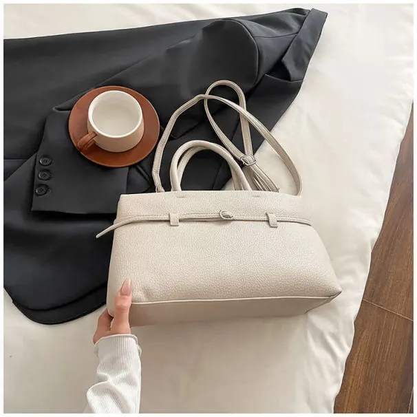 Summer New Niche Design Simple Commuter Large Capacity Handheld Briefcase Single Shoulder Crossbody Bag_voghion.com