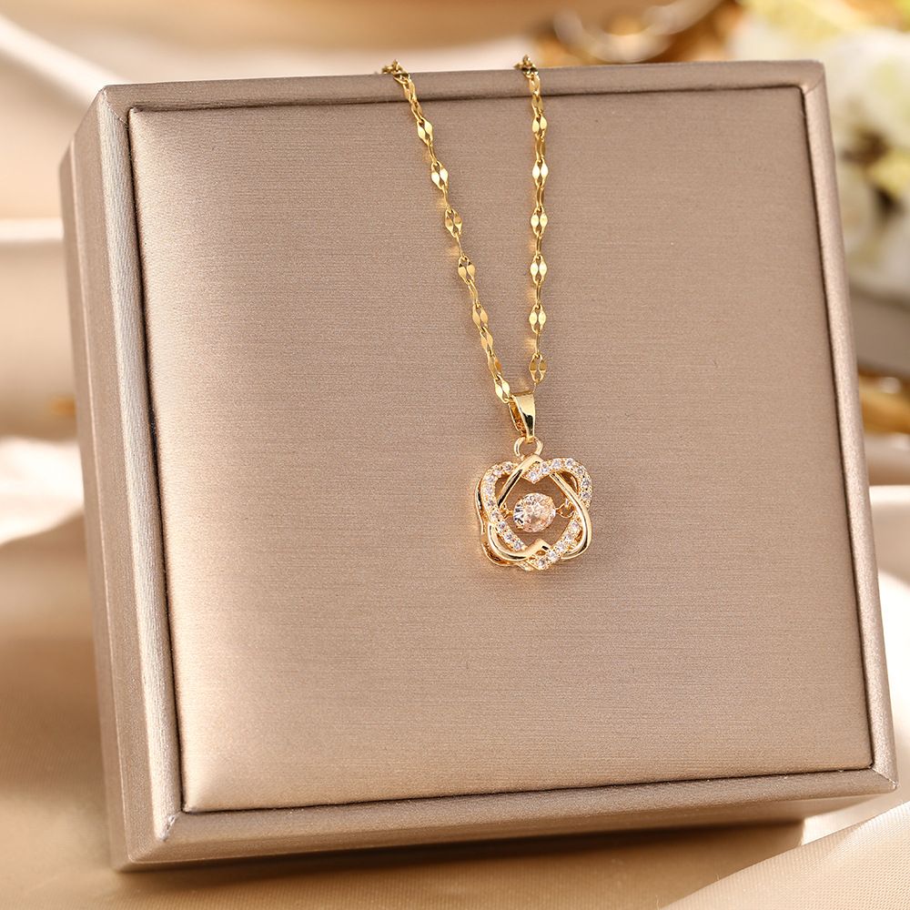 Dynamische Doppelhalskette aus Titanstahl mit Kreuzspiegel, weiblicher Persönlichkeit und pulsierendem Herzanhänger, High-End_voghion.com