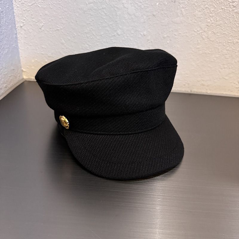 Women's Hats Fever Same Style British Retro Gold Button Wool Newsboy Cap Female Autumn And Winter New Octagonal Painter Hat_voghion.com