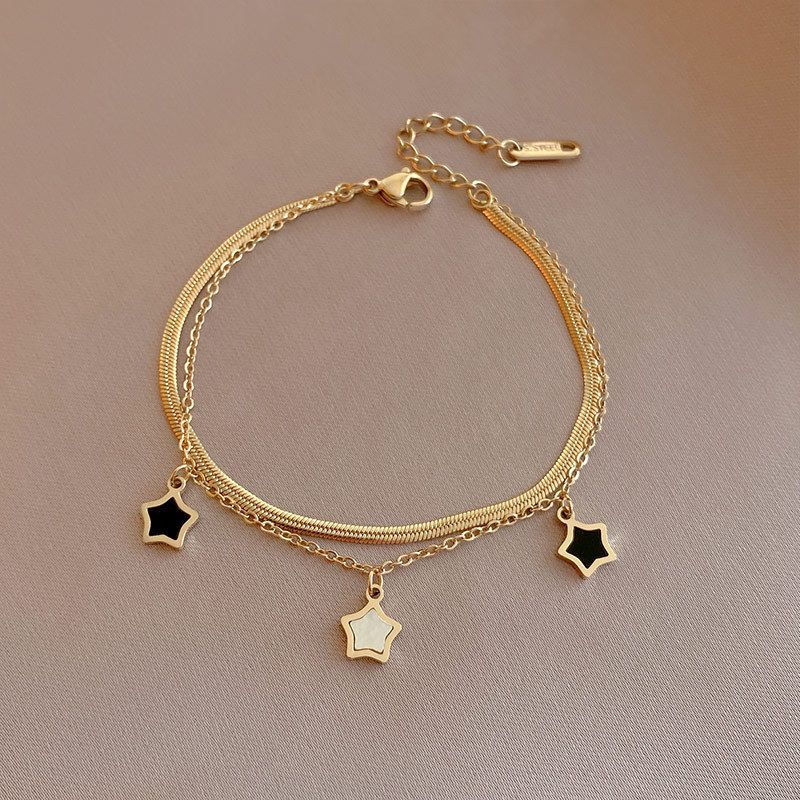 Nuova collana a stella a cinque punte per donna con una sensazione di lusso leggero in un design di piccolo mercato, semplice catena per colletto_voghion.com