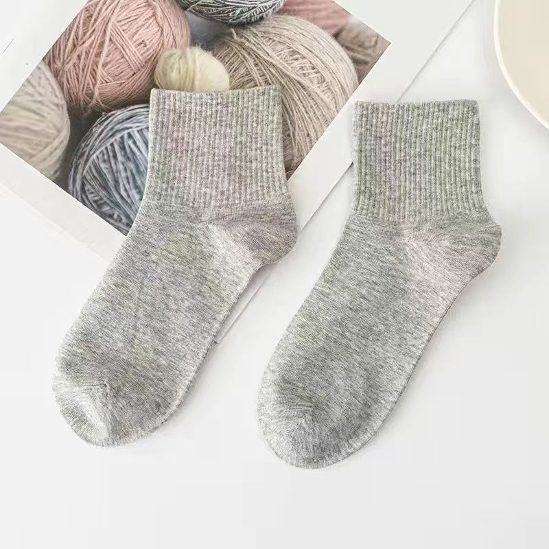 Wholesale Zhuji Socks for Men and Women in Various Colors_voghion.com