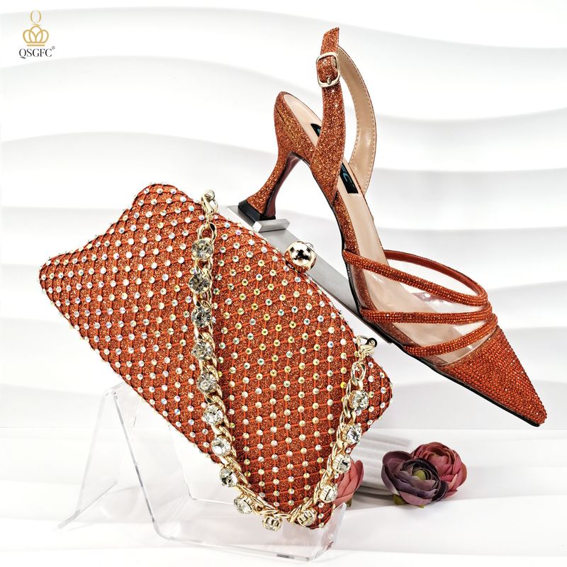 Damesschoenen dames puntige schoenen en tassen met grote strass steentjes, enkel gesp kettingen, puntige rode wijnglas hakken, geschikt voor bruiloftsbanketten_voghion.com