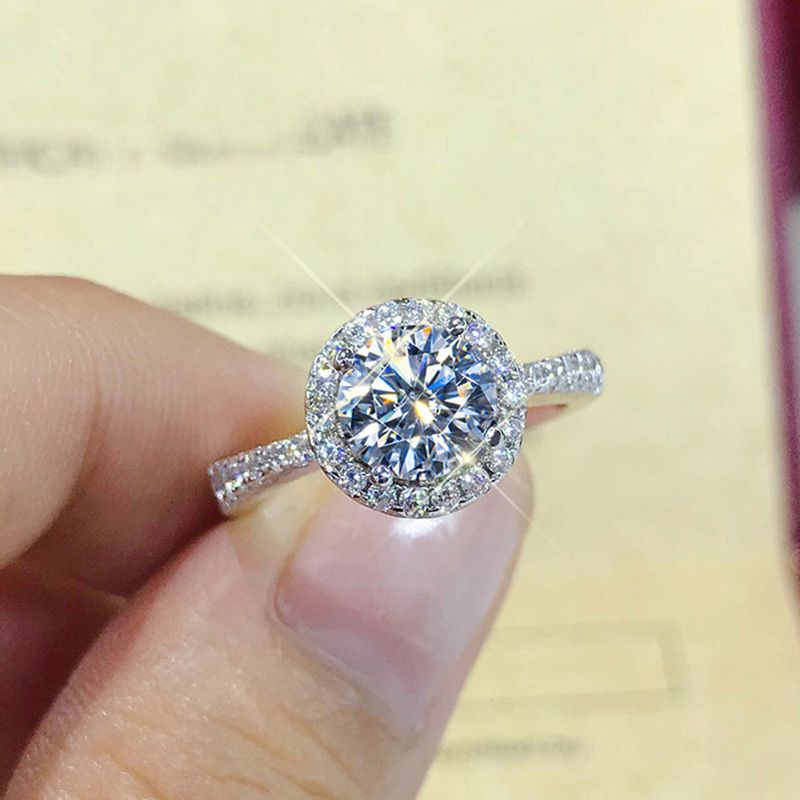 Zhenrong's New Simulated Mosang - Female Internet Celebrity Broadcast Instagram Group Inlaid with Zircon Live Ring_voghion.com