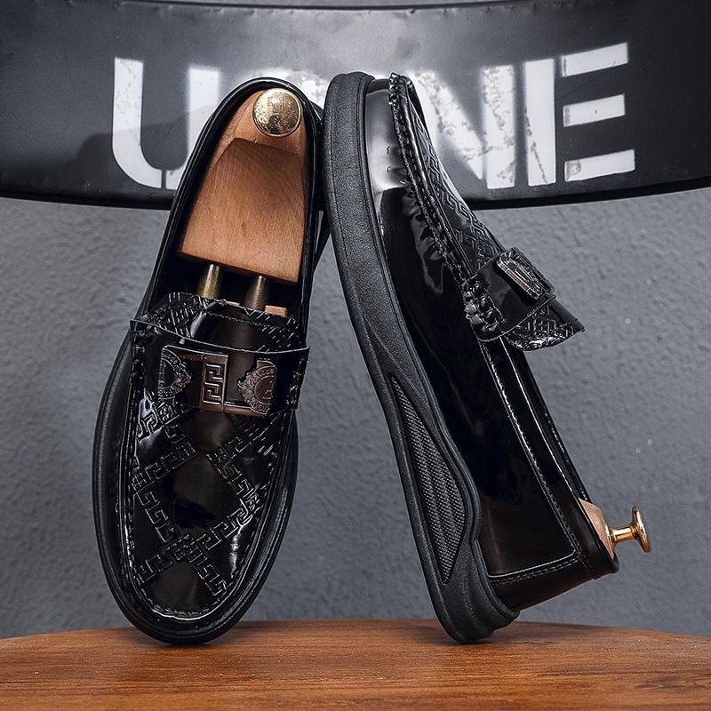 2025 Spring Slippers Lazy Doudou Lefu Korean Edition Versatile One Step Paddle Men's Casual Leather Shoes 7B08_voghion.com