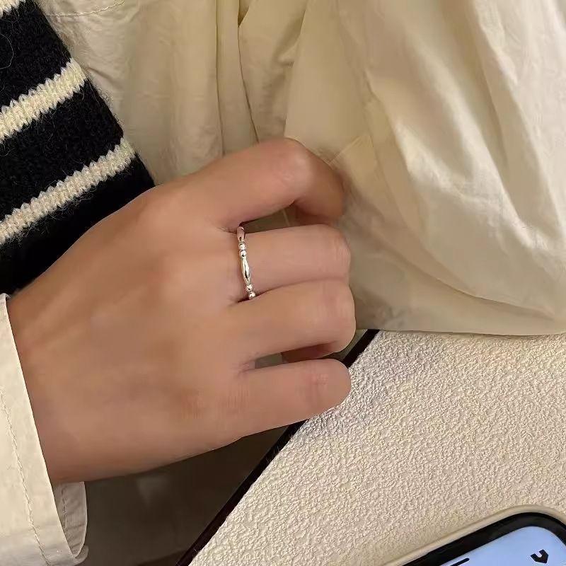 Simple Oval Bamboo Joint Full Body High-Value Ring For Women, Plain Band Index Finger Ring, High-End Niche Design_voghion.com