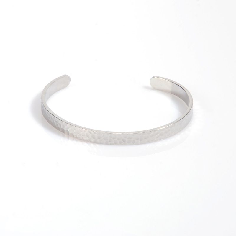 Women's Jewelry High Grade Hammered Stainless Steel Open Bracelets, Personalized European And American Hot Selling Jewelry Accessories_voghion.com