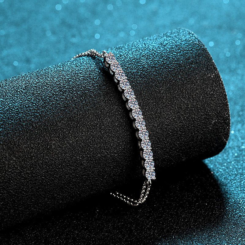 S Schlichtes Luxus-Moissanit-Armband aus reinem Silber mit Mikropflaster für Damen_voghion.com