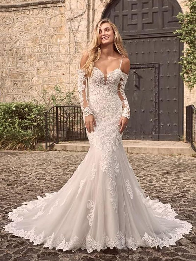 Women's Clothing One Shoulder Lace Light Wedding Dress Temperament Long Sleeves High End Fishtail Out Of The Door Yarn Niche Engagement Slim Dress_voghion.com