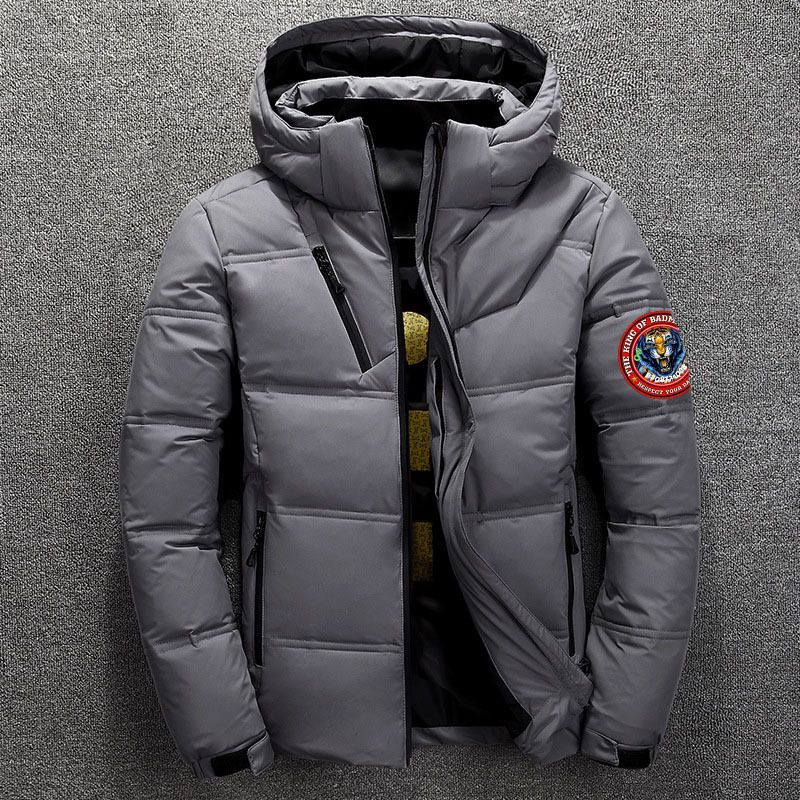 Herrenbekleidung Herrenmodemarke Tigerkopf Daunenjacke aus Baumwolle Lässige Outdoor-Kapuzenjacke aus europäischem und amerikanischem Außenhandel_voghion.com