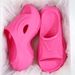 Flat slippers with arch support and orthotic function, worn outside with a high-grade feeling, stepped on with soft soles_voghion.com