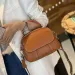 Designer S 2025 Neue echte Leder modische Frau Schulter Design Rindsleder Crossbody für Frauen Pendler Handtasche_voghion.com