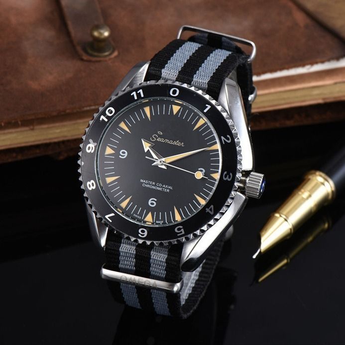 Fully Automatic Waterproof Mechanical Watch, Black Casual Men's Oujia Round Watch_voghion.com