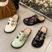 2025 New Model Ah Xi Ge Same Style Closed-Toe Half Slippers High-End British French Lazy Shoes Mary Jane Mules_voghion.com