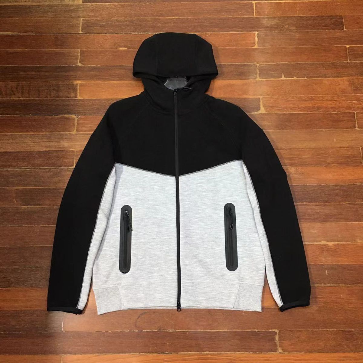 Moška oblačila 2024 Pomlad in jesen Prosti čas Šport Dihajoča bombažna dvostranska jakna s kapuco in zadrgo, moška večbarvna jakna 922_voghion.com