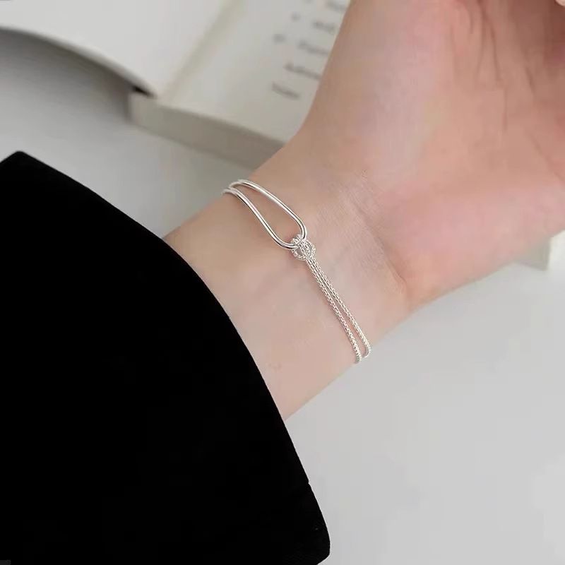 Hochwertiges Doppelschichtarmband für Damen, leichtes Luxus-Nischendesign, exquisite Glücksperlen, hochwertiger Glücksschmuck_voghion.com