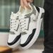 Herren Sinn für Design Nischen Board Schuhe Herren trendige Marke Low-Top Mode Sommer atmungsaktive lässige weiße Schuhe_voghion.com