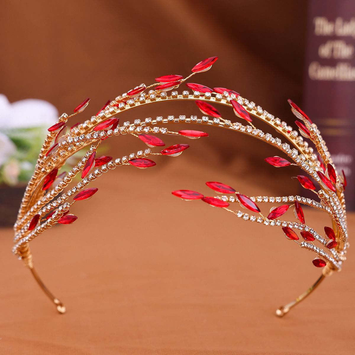 Nevěsta Dvojitá řada Čelenka Doplňky Nepravidelná Ručně Vyráběná Diamantová Zakřivená Čelenka Ve Tvaru Svatební Šaty Doplňky Do Vlasů_voghion.com