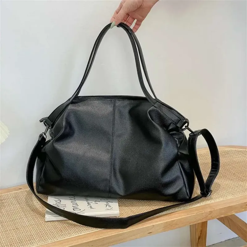 Designer 2025 Borsa a tracolla grande nera per donna 2024 Borsa shopper Hobo in pelle PU di qualità tinta unita_voghion.com