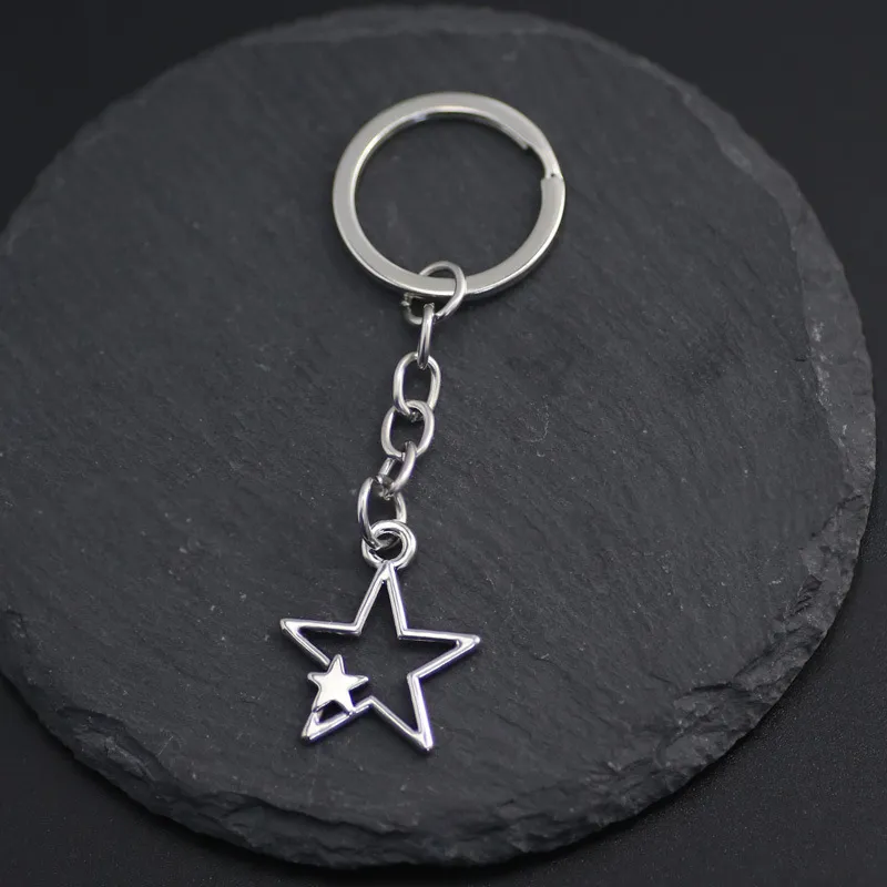 Pārrobežu karstā izpārdošana, vienkārša modes pentagrammas sirds kulons atslēgu piekariņš_voghion.com