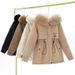 Abbigliamento da donna nuovo stile snellente vita con cappuccio grande collo di pelliccia caldo cappotto di cotone_voghion.com