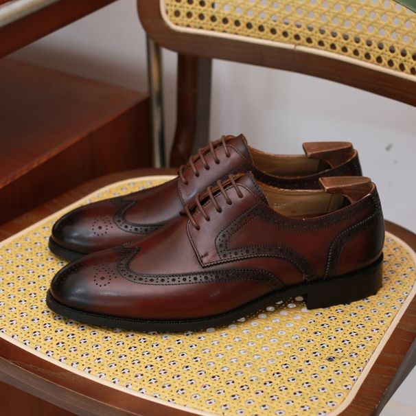 Ett stycke dropshipping nya brittiska derbyskor för män, snidade herrskor, brittiska treledade läderskor, brogueskor för män_voghion.com