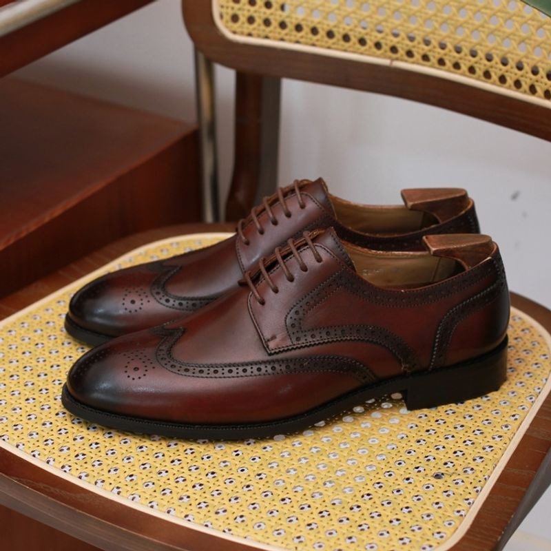 Un pezzo di spedizione diretta, nuove scarpe casual da uomo intagliate Derby britanniche, scarpe in pelle a tre giunture britanniche, scarpe brogue da uomo_voghion.com