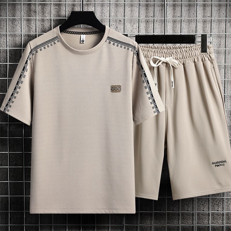 Men's Clothing Short sleeved suit men's summer five point sleeve t shirt teenagers loose short sleeved shorts casual sports a complete set of clothes_voghion.com