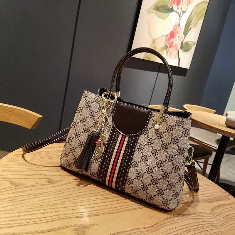 Borsa a tracolla di grande capacità per ragazza retrò alla moda_voghion.com