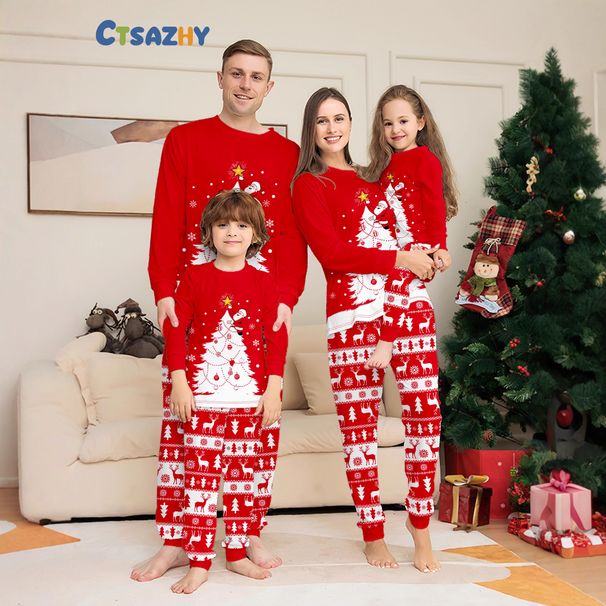 Christmas Red Parent Child Outfit For A Family Of Three Or Four, White Christmas Tree And Deer Print Home Clothes And Pajamas_voghion.com
