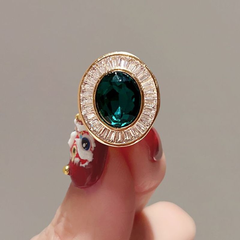 2025 New Brooch Men's And Women's Fashion Collar Pin Delicate Fixed Anti-light Buckle Pin Brooch Pin_voghion.com