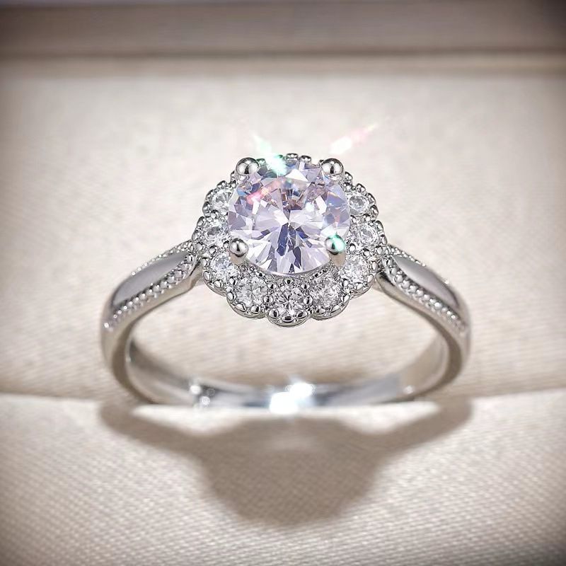 Simulated Mosang Stone for Women, Light Luxury, Fashionable and Versatile Sunflower Open mouth Diamond Ring, Girlfriend_voghion.com