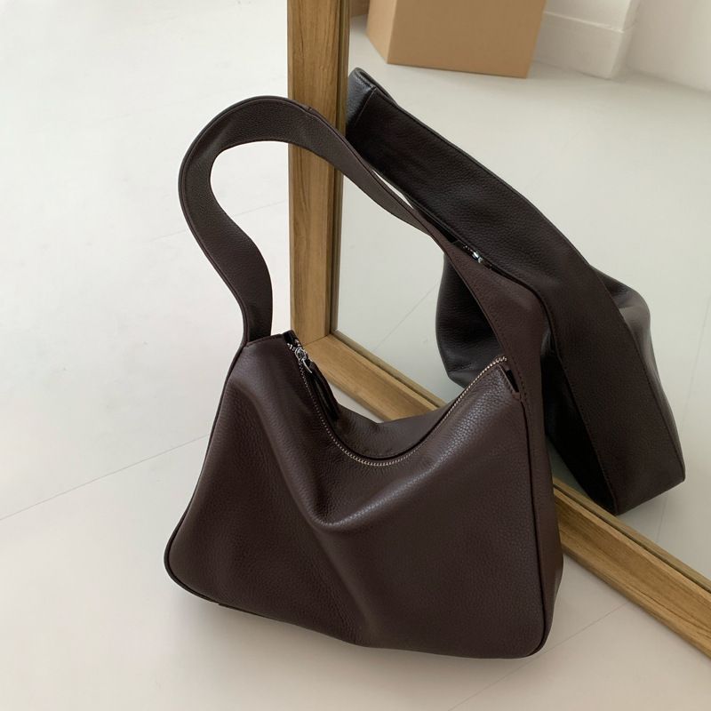 Borsa a tracolla singola in morbida pelle di pecora a banda larga di nicchia da donna 2024 nuovo stile minimalista in vera pelle con motivo in pelle di cervo_voghion.com