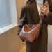 2023 New Women's Oil Wax Fashion Large Capacity Leather Soft Collapsible Style Single Shoulder Crossbody Bag_voghion.com