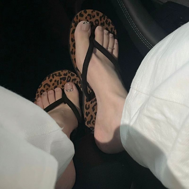 Women's Leopard-Print Flip-ps Outwear Summer Fashion Seaside Beach Soft Bottom Indoor Non-Slip Flip-p Sandals_voghion.com
