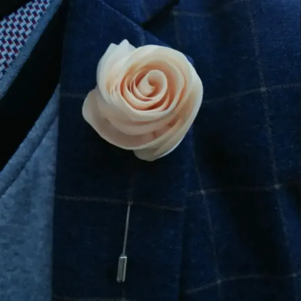 LALAVARA Mix Match 15 Stück Anstecknadeln mit Blumenmuster für Damen und Herren 240710_voghion.com