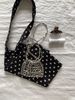 Metallic-Silber-Design mit handgewebten Perlen, modischer Hottie mit kompakter Umhängetasche_voghion.com