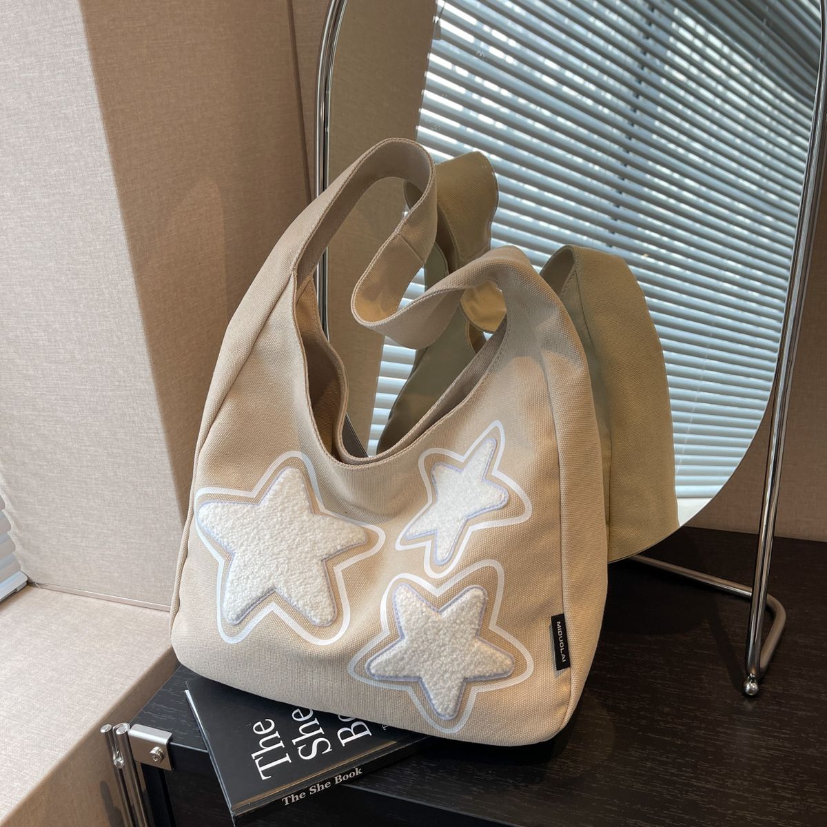 Star Pattern Women's Trendy One Shoulder Underarm Bag With Large Capacity And Versatile Student Commuting Tote Bag_voghion.com