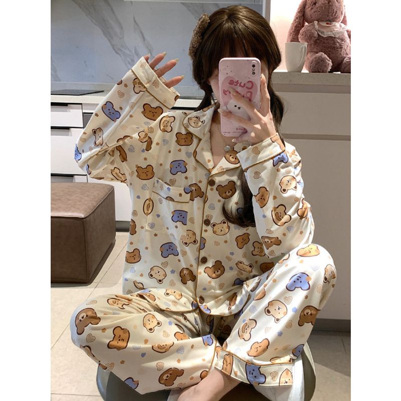 Autumn sleepwear long sleeved 2024 new model for middle-aged and elderly people, plus size high-end outerwear women's_voghion.com