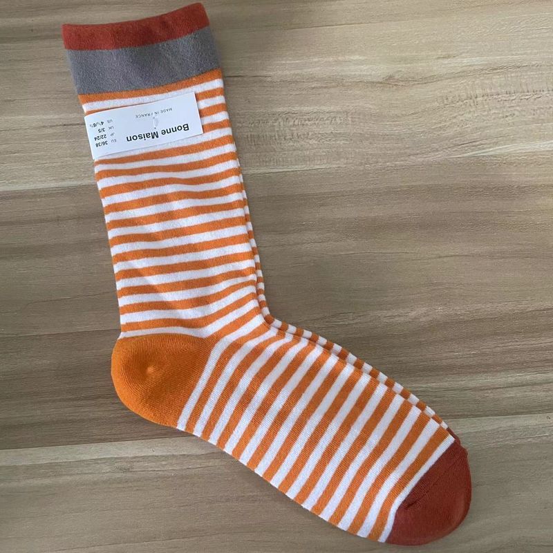 BONNE MAISON moda literacka Maillard kolor retro olej malarstwo mid tube modne skarpetki_voghion.com