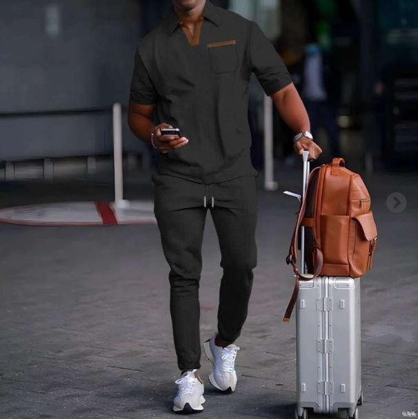 Men's Clothing Polo Shirt V Lapel Short Sleeved Pullover Polo Casual Long Suit_voghion.com