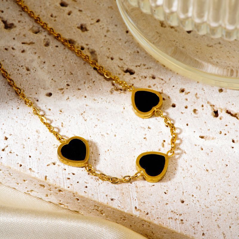 Pulseiras elegantes e simples em formato de coração em aço inoxidável 304 banhadas a ouro K a granel_voghion.com